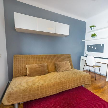 Cozy Studio Next To The Metro And City Center Warszawa Eksteriør bilde